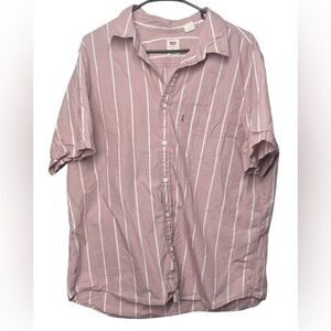 Levi’s Size XL Men’s Pink Short Sleeve Button Down